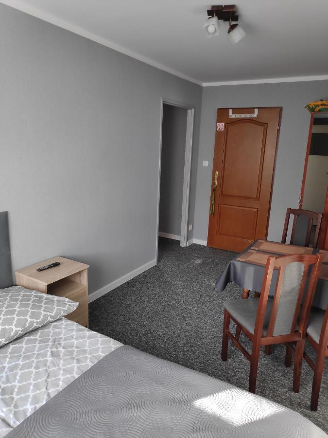 Pokoje Goscinne Moli Łeba Exteriör bild