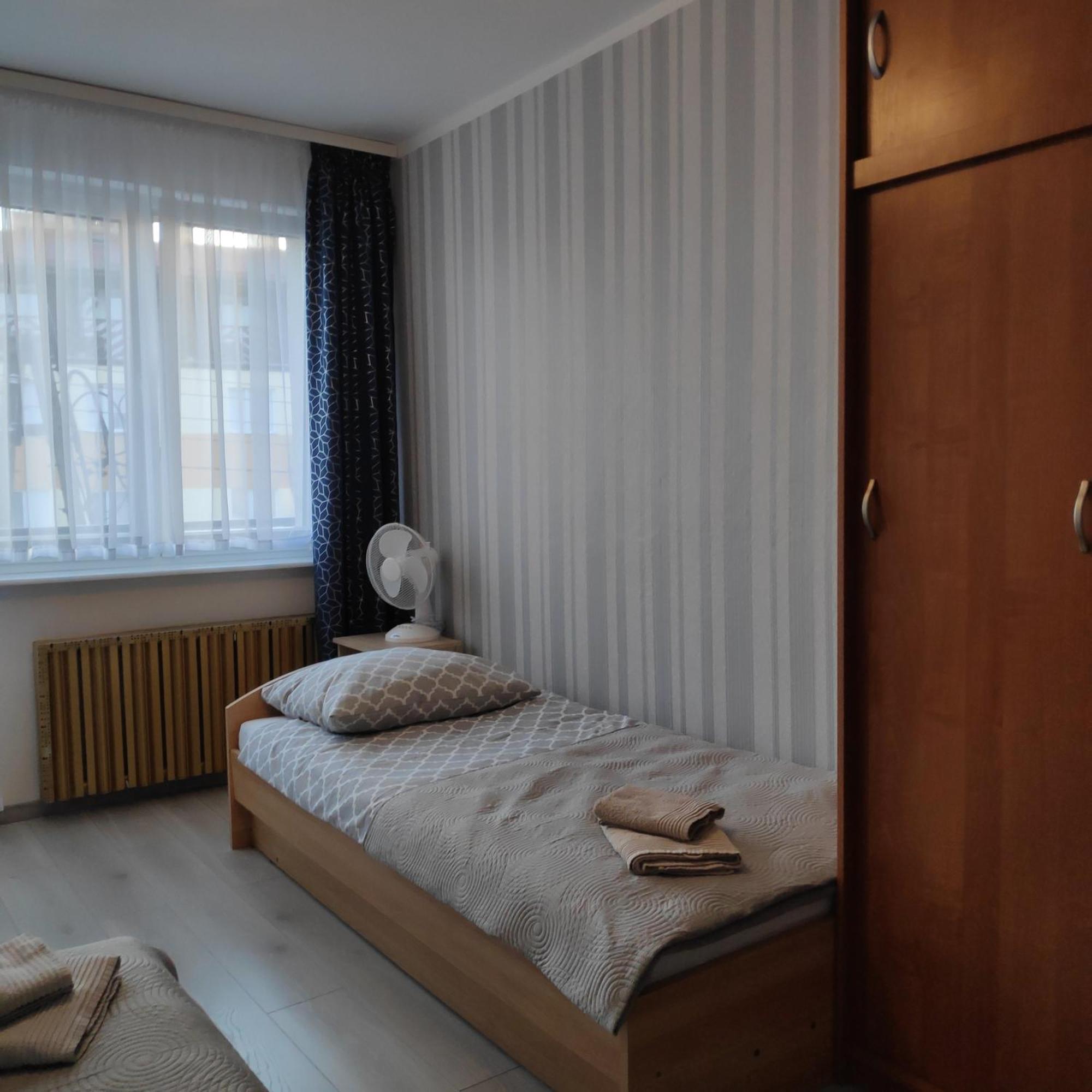 Pokoje Goscinne Moli Łeba Exteriör bild