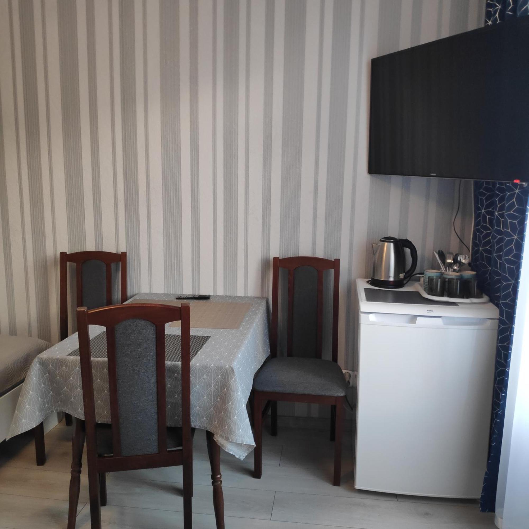 Pokoje Goscinne Moli Łeba Exteriör bild
