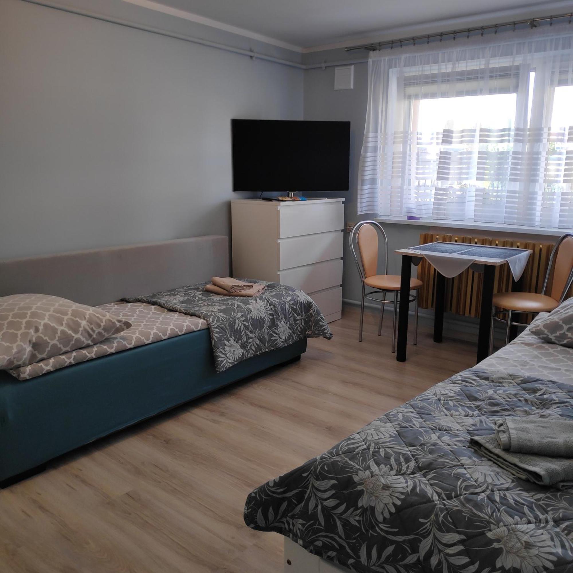 Pokoje Goscinne Moli Łeba Exteriör bild